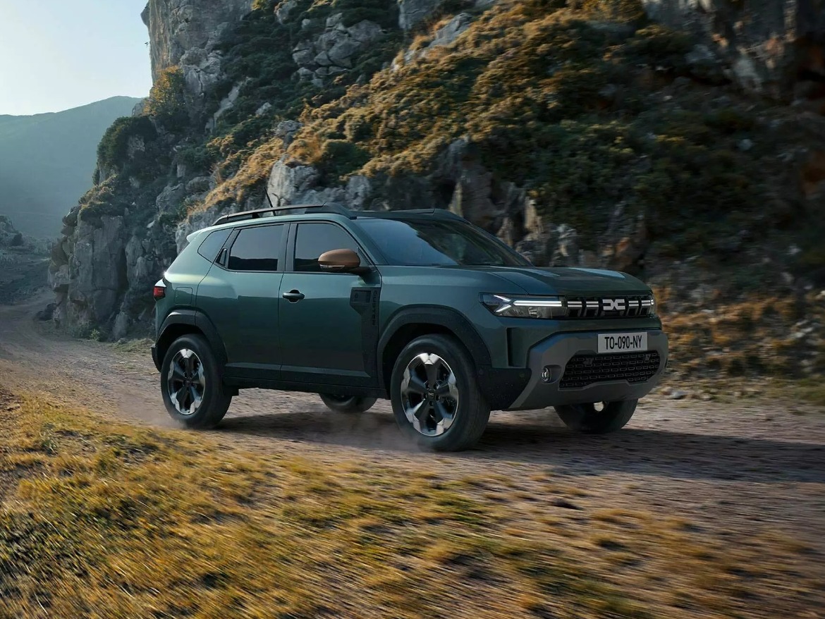 New Dacia Duster Hybrid 150 4X4